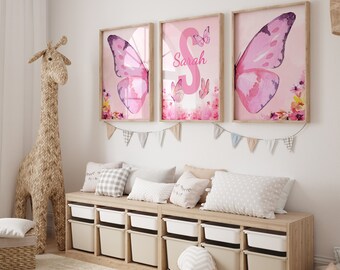 Set van 3 vlinderkwekerij, gepersonaliseerde bloem- en vlinderkunst aan de muur, roze babymeisje kamer kunst aan de muur, aangepaste naam roze kwekerij digitale print