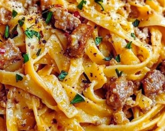 Creamy Beef  Garlic Butter Pasta Recipe - Quick & Easy One-Pot Meal - Comfort Food for Busy Nights - Family Favorite Dinner