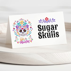 Plantillas de etiquetas de comida para mesa del Día de los Muertos, etiquetas de comida editables para carpas de comida, tarjetas personalizadas con calaveras de azúcar y letreros para mesa de buffet.