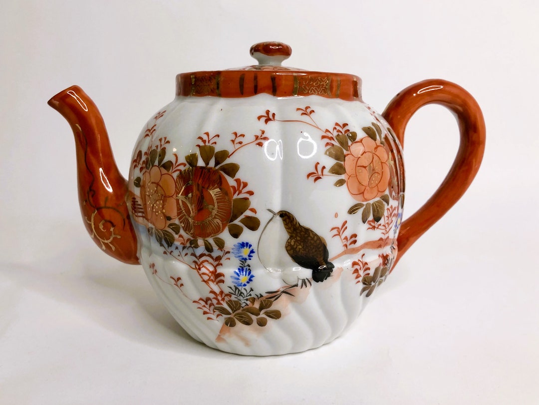 Japanese Porcelain, Antique Kutani Tea Pot, Cotton Bird and Flowers