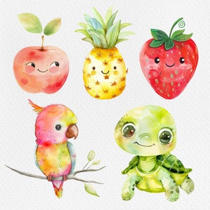 Pu&ograve; includere: Illustrazione ad acquerello di un ananas, una mela, una fragola, un pappagallo e una tartaruga. L'ananas, la mela e la fragola hanno facce sorridenti. Il pappagallo &egrave; rosa e giallo e la tartaruga &egrave; verde.