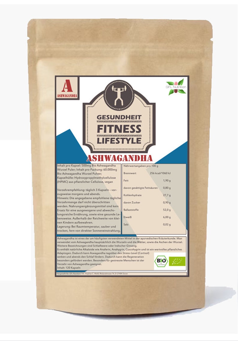 Op de afbeelding: Een bruine papieren zak met een wit label waarop "Gesundheit Fitness Lifestyle Ashwagandha" staat. Het label bevat ook voedingsinformatie over het product, dat een voedingssupplement is. De zak heeft een groen en wit "BIO" -certificeringslabel.