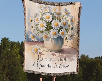 Grandma New Grandma Present Group from Grandkids Floral Daisy Mimi Gigi Nana Woven Throw Blanket Couch Unique Birthday Gift for Grandparent