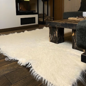 Handmade Ukrainian Wool Blanket, Warm Natural Wool Throw, Cozy Soft Woolen Blanket, Traditional Ukrainian Home Decor - Home Rug wool