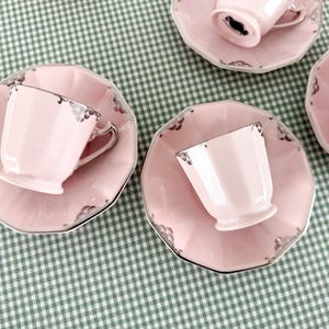 Komplett art déco-kaffeservis i puderrosa porslin och silver, Haas & Czjzek, Schlaggenwald, cirka 1930 bild 6