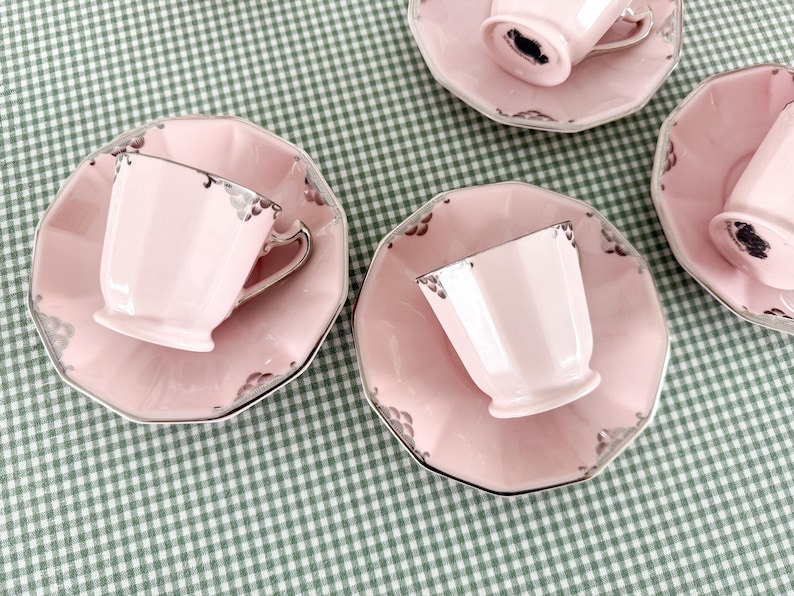 Komplett art déco-kaffeservis i puderrosa porslin och silver, Haas & Czjzek, Schlaggenwald, cirka 1930 bild 6