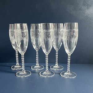 6 Arques crystal champagne flutes, mid-20th century