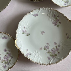 Service à crème en porcelaine fine de Limoges, début 20ème image 3