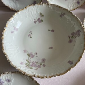 Service à crème en porcelaine fine de Limoges, début 20ème image 4