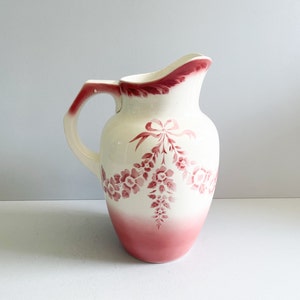 Large toilet pitcher or pitcher, Digoin Sarreguemines, early 20th century