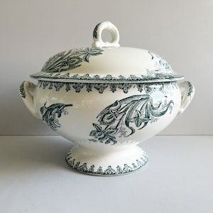 Ironware soup tureen, Iris model from Saint Amand, early 20th century
