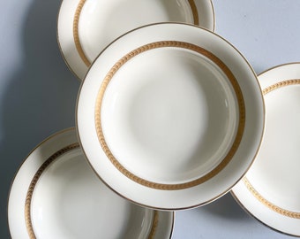 4 assiettes creuses Villeroy & Boch , milieu 20ème