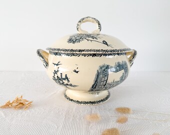 Exceptionnelle et rare soupière en terre de fer, riche décor animalier , modèle Campagne F.F Pexonne , circa 1900'