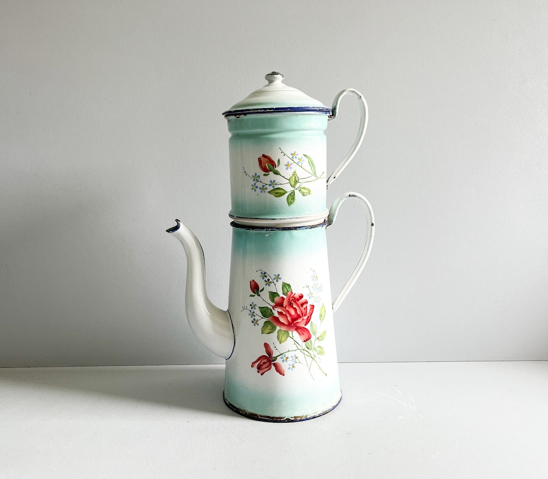 Grande cafetière en tôle émaillée début 20ème France