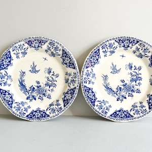 2 round iron earth dishes, Delft model, Gien, early 20th century