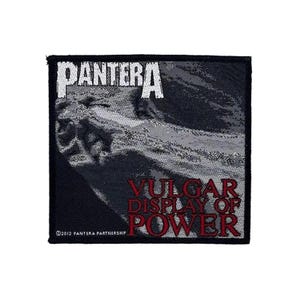 Parche de Pantera – Producto con licencia oficial – Exhibición vulgar de poder – Parche tejido – Borde overlock – Para coser 10 x 10 cm