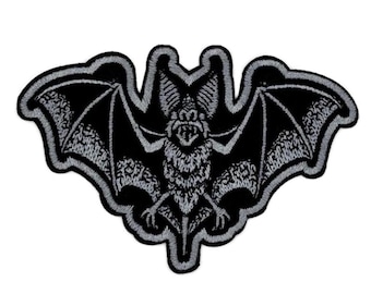 Bat Patch – 10 x 6.5 cm – Black Embroidered Badge – Gothic Vampire Halloween Sew-On Patch