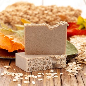 Limited Edition Milch und Haferflocken Ziegenmilch Seifen Bar - Herbst Geschenk, hausgemachte Badeseife, ganz natürliche Kaltverfahren Methode, Geschenk für Sie und Ihn