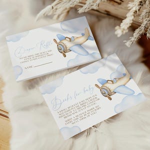Libro de baby shower de avión editable y tarjeta de pañales, tarjeta de rifa de pañales para baby shower de aviación, libros de baby shower de avión para niños, tarjeta AR2