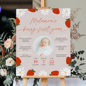 Affiche d'étape importante du 1er anniversaire doux de baies, signe d'étape importante de premier anniversaire de fraise, modèle d'affiche de statistiques de premier anniversaire de baies florales SW1