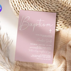 Dusty Pink Taufeinladung, bearbeitbare rosa Mädchentaufeinladung, religiöse Zeremonie-Vorlage, druckbare rosa moderne Taufeinladung