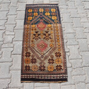 1x4 ft Vintage Turkish Oushak Rug: Handmade Beige & Blue Anatolian Wool, Boho Oriental Entryway Decor