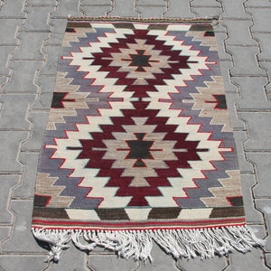 2x3 ft Vintage Handwoven Turkish Oriental Kilim – Designer Boho Wool Area Rug with Ethnic Charm, Ideal for Eclectic and Stylish Interiors