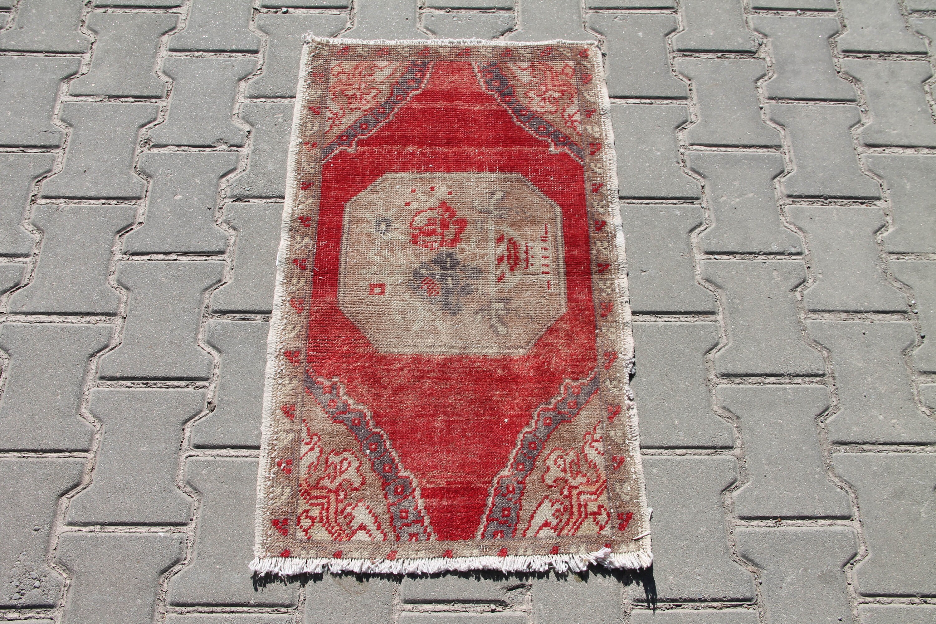 1x2 Ft Exquisite Handmade Vintage Turkish Wool Rug - Elegant