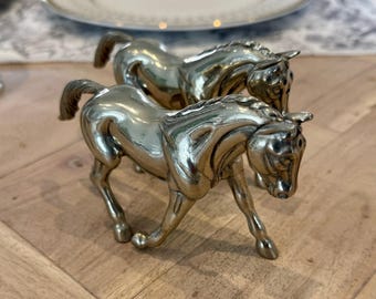 Salero y pimentero de peltre - Decoración de mesa ecuestre de lujo