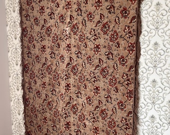 Vintage Floral Velvet Rug Blanket: Silky Plush Bedspread with Tassels