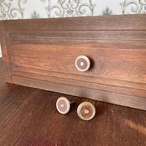 Vintage set med 3 knoppar i mässing från 1940-talet - runda industriella beslag (2,7 cm)