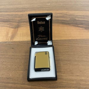 Hadson Mosel Retro Gold Cigarette Lighter Piezo Electric Vintage,Working Vintage Restored