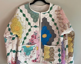 Vintage quilt coat | Upcycled jacket | Made from handmade vintage quilt | Womens S-M