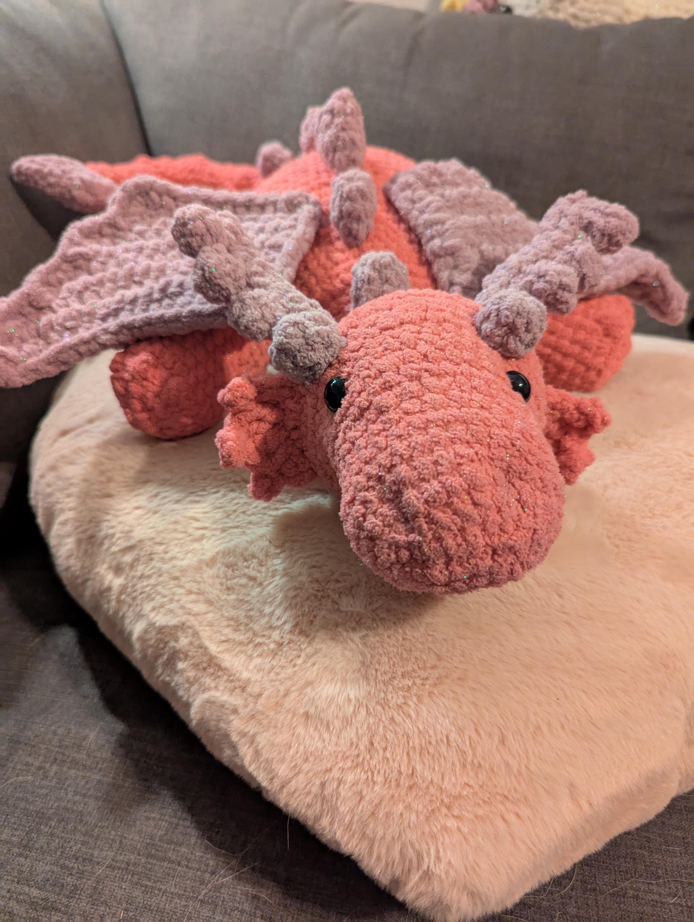 Large Fairy Dragon - Thumbnail 2
