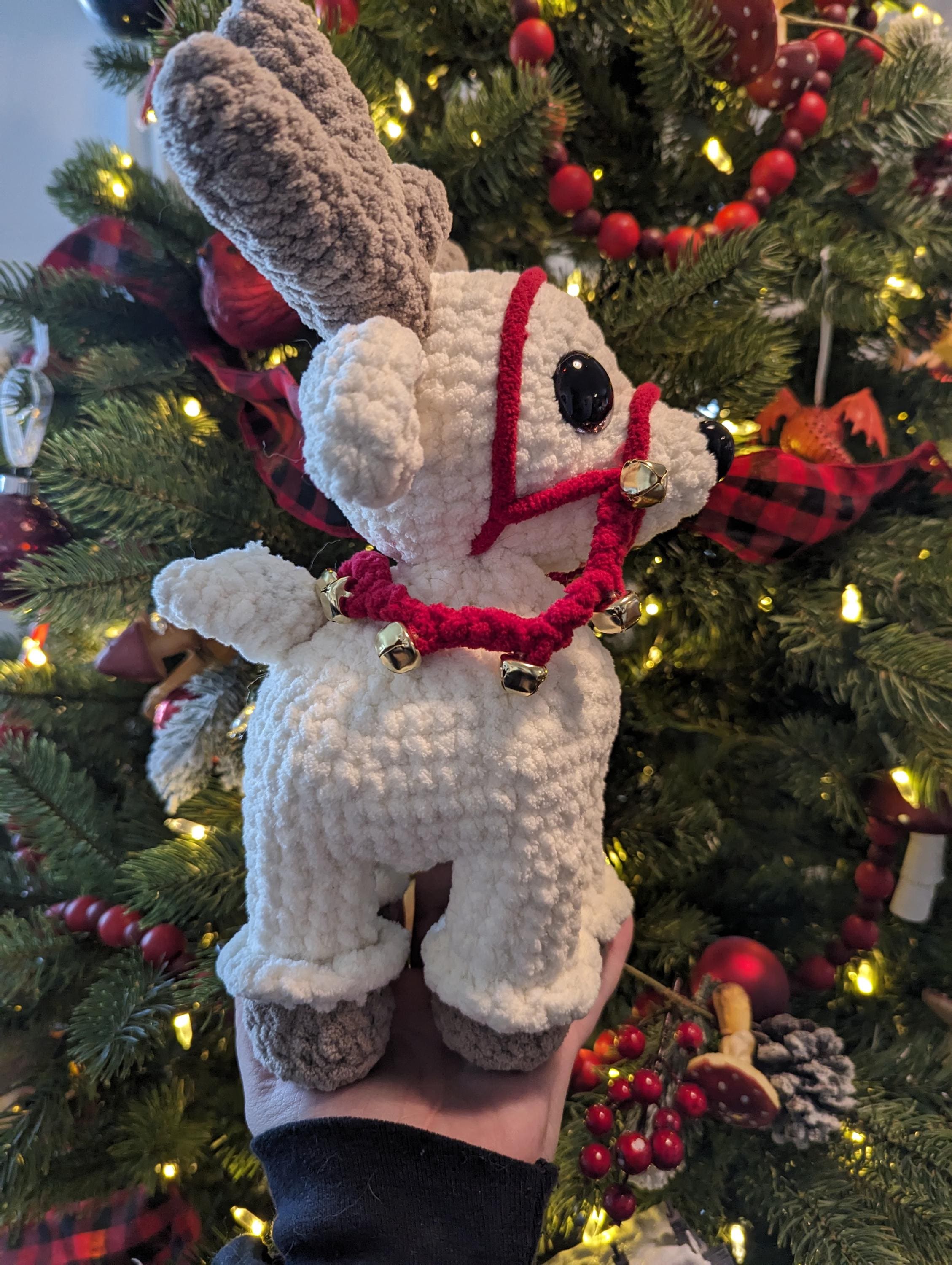 Handmade Christmas Reindeer: 12.5" Holiday Decor - Thumbnail 3