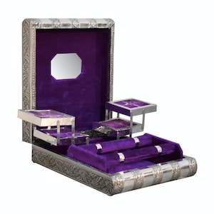 Elegantemente realizzato / Portagioie in argento indiano goffrato con interno in velluto di cotone viola viola e doppia asta / REGALO PERFETTO