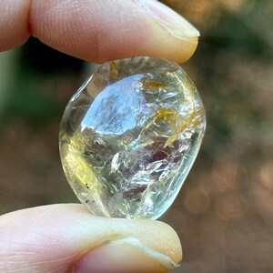 Golden Healer Quartz Tumble Stone Crystals. Gift for Friends.Gift for her.Gift for him.Crystals for abundance. Natural gemstones.Meditation