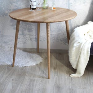 Table with solid wood thin legs for dining room Solid Wooden Round Dining Natural real wood circle dinette hardwood ash table