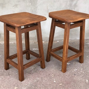 Vintage style Wooden High Stool Smooth seat, body shape Handcrafted Rustic Wood High Bar Stool Barstool Kitchen Solid Wood Farmhouse Style