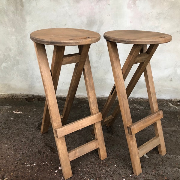 Brown Wooden Folding Stool, Foldable Wooden Stool with Circular Seat Handle Seat Side Table Rustic Folding Stool Round Portable seating,