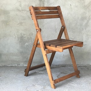 Silla plegable de madera para una vida compacta / Asiento plegable portátil y que ahorra espacio / Silla plegable de madera natural para uso versátil Silla de jardín