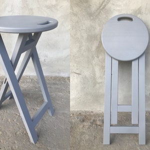 Gray Foldable Wooden Stool with Circular Seat and Handle - Portable and Stylish Seat Side Table Wooden Folding Stool Round Portable seating