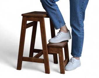 Brown Wooden Folding Stepladder – Retro Solid Wood Step Stool, Rustic Plant Stand, Portable Seat, Ladder Shelf for Home or Photo Prop