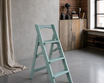 Olive Rustic Wooden Folding 3-Step Ladder: Alder Wood Plant Stand