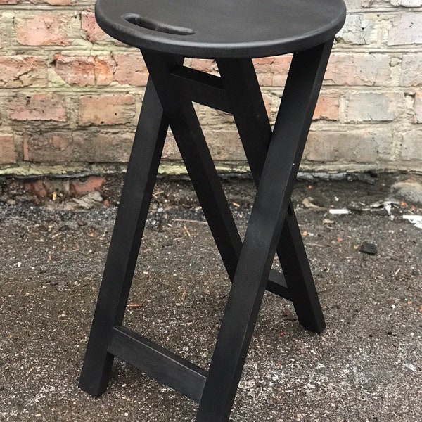 Black Rustic Folding Stool Round Portable seating, Foldable Wooden Stool with Circular Seat Handle Seat Side Table Wooden Folding Stool