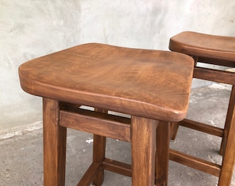 Wooden High Stool Smooth seat, body shape Rustic Wood High Bar Stool Barstool Kitchen Solid Wood Farmhouse Style Vintage style