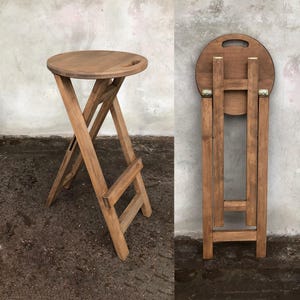 Taburete plegable redondo, asiento portátil, taburete plegable de madera con asa circular, mesa auxiliar, taburete plegable de madera marrón, soporte para flores