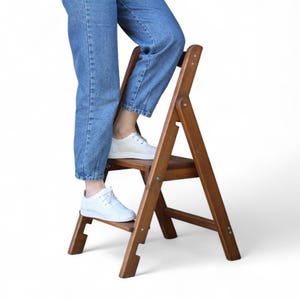 Natural Wood Slim Folding Step Ladder Rustic Step Stool for Kitchen, Library, Photography Prop Space-Saving Alder Wood Vintage Stepladder
