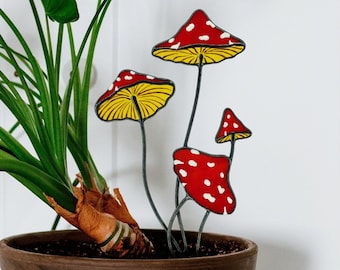 Amanita Fly Agaric Stain Glass Mushroom Plant Stake. Unique Flower Pot Decor for Housewarming Gifts!