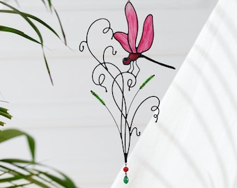 Berry Pink Dragonfly Suncatcher. Dragonfly Stained Glass Art for Window Hanging Decor. Elegant Patio Decor. Unique Mother's Day Gift